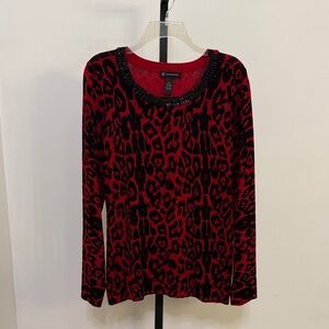 Chic Red and Black Leopard Print Women's Top